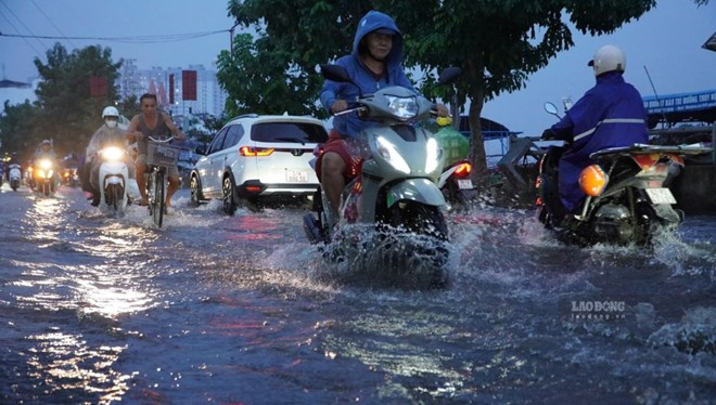 Nam Bộ tiếp tục có mưa vừa, mưa to. Ảnh: Thái Bảo