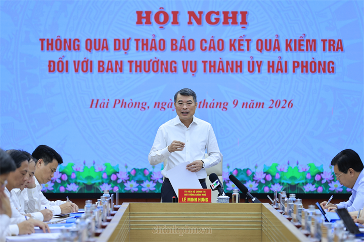 Thủ tướng Chính phủ đề nghị Ban Thường vụ Thành ủy Hải Phòng tập trung chỉ đạo một số nội dung trong những tháng cuối năm để phấn đấu cao nhất đạt mục tiêu đã đề ra - Ảnh: chinhphu.vn/Nhật Bắc