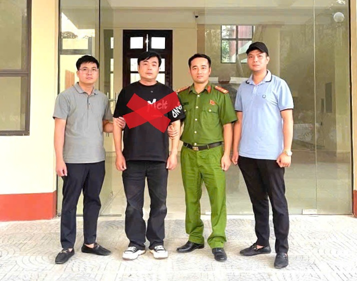 Đối tượng Lý Phong thời điểm bị bắt tại Hải Phòng (Ảnh: Công an TP Hải Phòng).