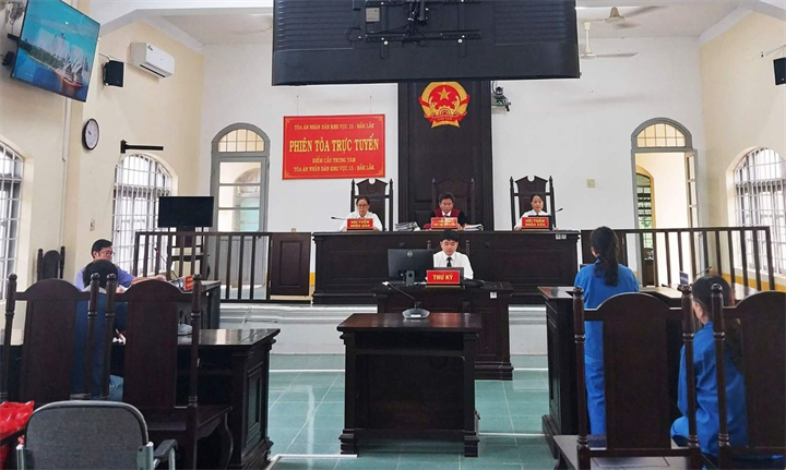 Hình ảnh phiên tòa. Ảnh: Viện KSND tỉnh Đắk Lắk