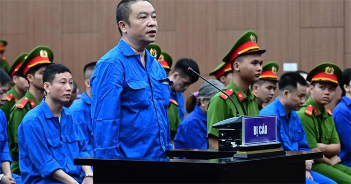 Toàn cảnh phiên tòa. (Ảnh: Trung Phương)