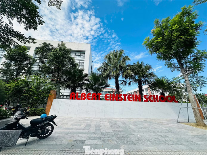 Trường Tiểu học, THCS & THPT Albert Einstein. Ảnh: Tiền phong
