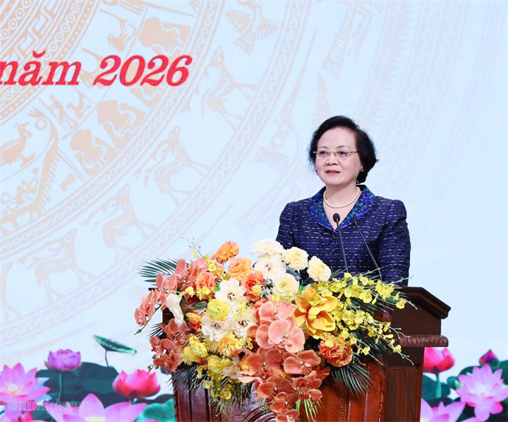 Phó Thủ tướng Phạm Thị Thanh Trà trao đổi với cử tri tỉnh Lào Cai - Ảnh: chinhphu.vn/Thu Giang