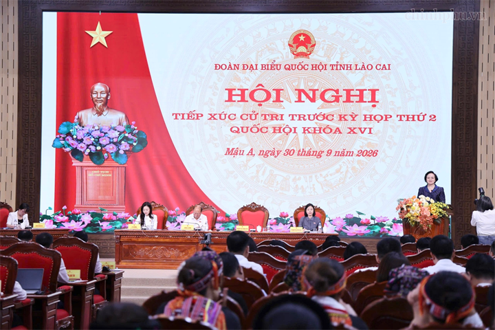 Phó Thủ tướng thông tin về tình hình kinh tế-xã hội của đất nước sau 9 tháng năm 2026 và những nhiệm vụ đặt ra trong những tháng cuối năm - Ảnh: chinhphu.vn/Thu Giang