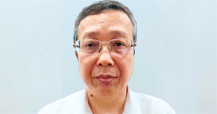 Nguyên Thứ trưởng Bộ Nông nghiệp Hoàng Trung . (Ảnh: Bộ Công an)