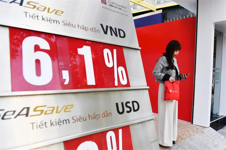 Cập nhật lãi suất ngân hàng hôm nay 02/10/2026. Ảnh minh họa: Tạp chí Kinh tế chứng khoán Việt Nam.