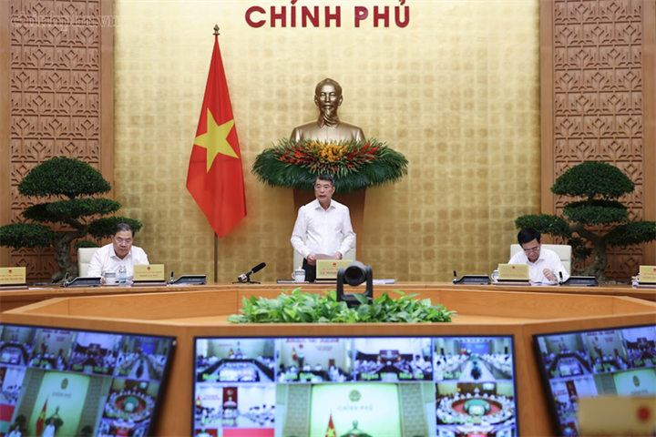 Thủ tướng nêu rõ, Hội nghị sẽ đánh giá kết quả đạt được 9 tháng và bàn những giải pháp quyết liệt, mạnh hơn nữa để triển khai các nhiệm vụ trong quý IV của năm 2026 - Ảnh: chinhphu.vn/Nhật Bắc