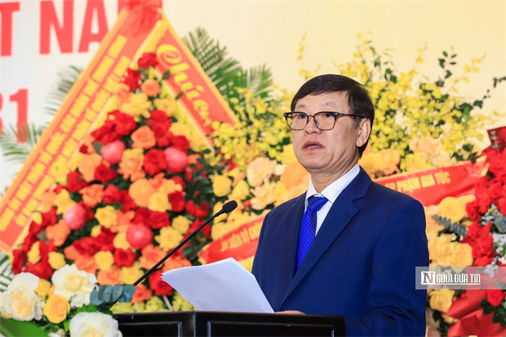 Đồng chí Nguyễn Hữu Chính – Phó Chủ tịch Hội Luật gia Việt Nam Báo cáo kết quả nổi bật của phiên nội bộ chiều 6/10.