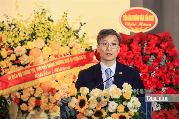 Đồng chí Nguyễn Khánh Ngọc - Chủ tịch Hội Luật gia Việt Nam khoá XIV công bố kết quả phiên họp thứ nhất Ban Chấp hành khóa XV, nhiệm kỳ 2026-2031.
