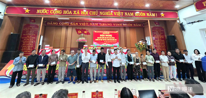Những phần quà không chỉ hỗ trợ về vật chất mà còn là nguồn động viên, khích lệ các gia đình chính sách, hộ có hoàn cảnh khó khăn tại xã Duy Nghĩa tiếp tục nỗ lực vươn lên trong cuộc sống.