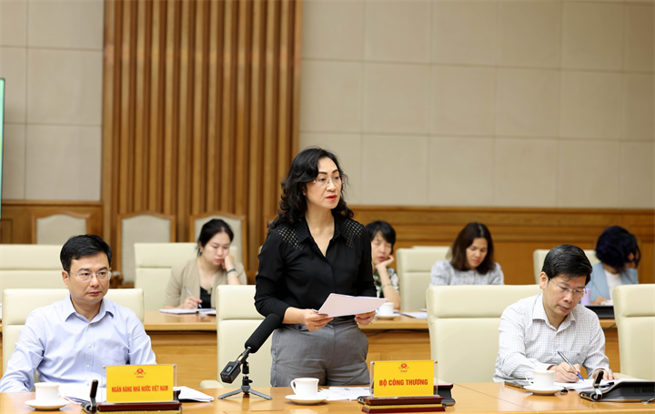 Phó Thủ tướng Nguyễn Văn Thắng yêu cầu rà soát, không để giá hàng hóa tăng bất hợp lý - 5