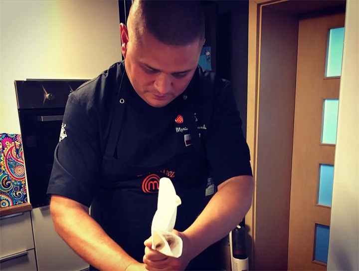 Mariusz Komenda từng chia sẻ về tình trạng sức khỏe đáng lo ngại của bản thân trước khi qua đời. Ảnh: People