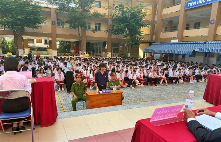 Hội Luật gia Tp.Hồ Chí Minh: Đổi mới hoạt động, hướng mạnh về cơ sở trong nhiệm kỳ mới - 8