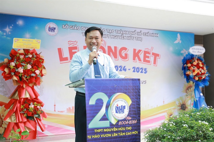TS Đỗ Đình Đảo, Hiệu trưởng Trường THPT Nguyễn Hữu Thọ. Ảnh: NVCC