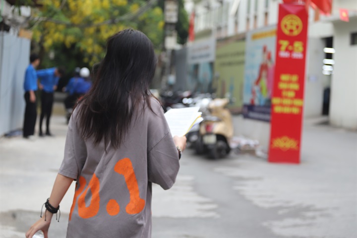 Không cộng điểm IELTS không có nghĩa ngoại ngữ hết giá trị. Ảnh minh họa/Lê Liên