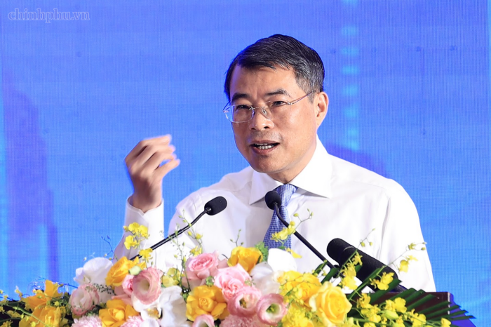 Thủ tướng cho rằng, thanh niên cần tham gia vào việc xử lý những bài toán lớn của đất nước trong các lĩnh vực cụ thể - Ảnh: chinhphu.vn/Nhật Bắc