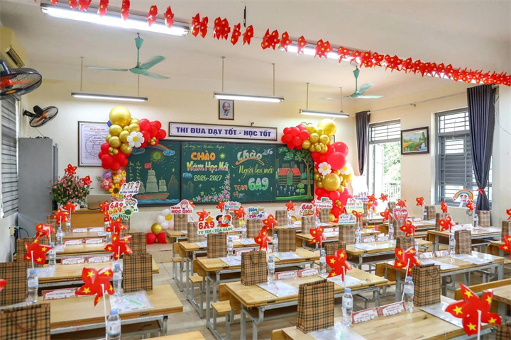 Hội phụ huynh Trường THCS Việt Nam - Angiêri tổ chức hoạt động đầu năm học mới cho học sinh. Ảnh: VietNamnet