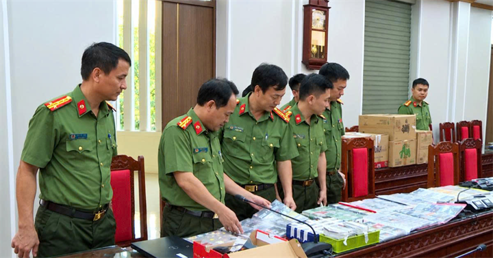 Đại tá Lê Ngọc Anh, Phó Giám đốc, Thủ trưởng Cơ quan an ninh điều tra Công an tỉnh trực tiếp chỉ đạo công tác điều tra, phá án. (Ảnh: Công an Thanh Hóa)