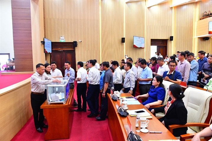 Các đại biểu tham gia ủng hộ tại lễ phát động.