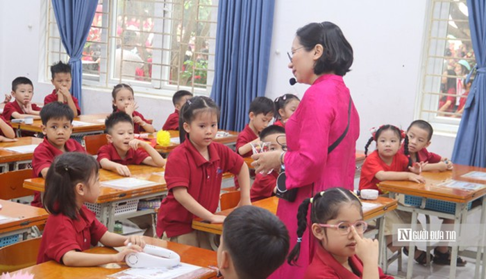 Danh sách nhà giáo được đề xuất căn cứ vào những thành tích, đóng góp tiêu biểu của các cá nhân đối với ngành Giáo dục Hà Nội (Ảnh: Quốc Tiệp).