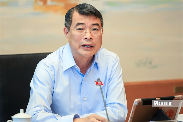 Thủ tướng nêu rõ, Thủ tướng cho rằng nhu cầu vốn cho mục tiêu tăng trưởng 2 con số là rất lớn (Ảnh: Hữu Thắng).
