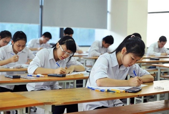 Chỉ thị yêu cầu chuyển mạnh từ tập trung phát hiện, xử lý vi phạm sang chủ động quản trị rủi ro, phòng ngừa từ sớm, từ xa, đồng thời phát hiện và xử lý nghiêm các vi phạm.
