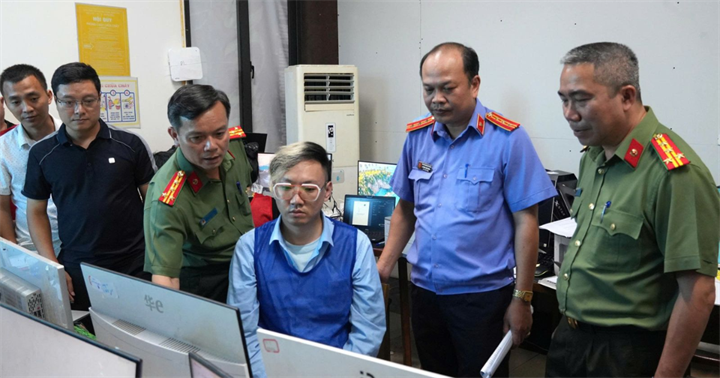 Các đối tượng bị bắt giữ. (Ảnh: Bộ Công an)