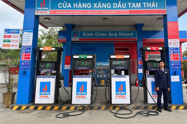 Một cửa hàng kinh doanh xăng dầu ở phía nam thành phố Đà Nẵng (Ảnh: A Núi),