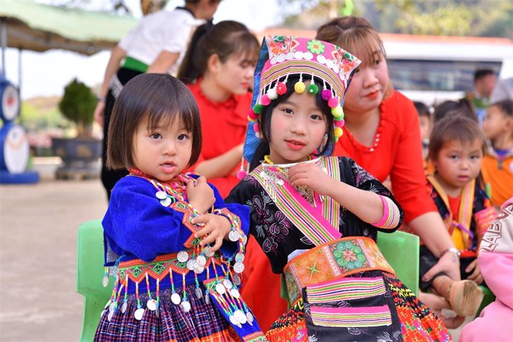 Dự thảo làm rõ khái niệm trẻ em nhà trẻ bán trú, học sinh bán trú, học viên bán trú và các điều kiện được hưởng chính sách. Ảnh: MOET