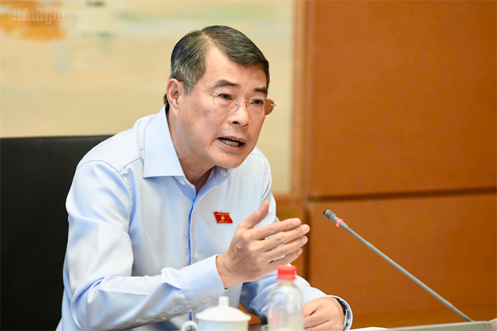 Thủ tướng nhấn mạnh, việc xây dựng dự án Luật Ngân sách nhà nước hợp nhất (trên cơ sở hợp nhất Luật Đầu tư công và Luật Ngân sách nhà nước) là hết sức cần thiết - Ảnh: chinhphu.vn/Nhật Bắc