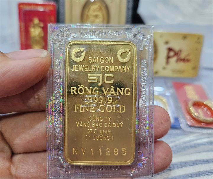 Giá vàng chốt phiên 24/10: Vàng miếng SJC tiếp tục giảm. Ảnh minh họa/Tuổi Trẻ