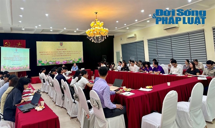 Toàn cảnh Tọa đàm “Pháp luật về bảo đảm thực hiện nghĩa vụ và yêu cầu đặt ra đối với việc nghiên cứu, đề xuất xây dựng Luật Giao dịch bảo đảm”