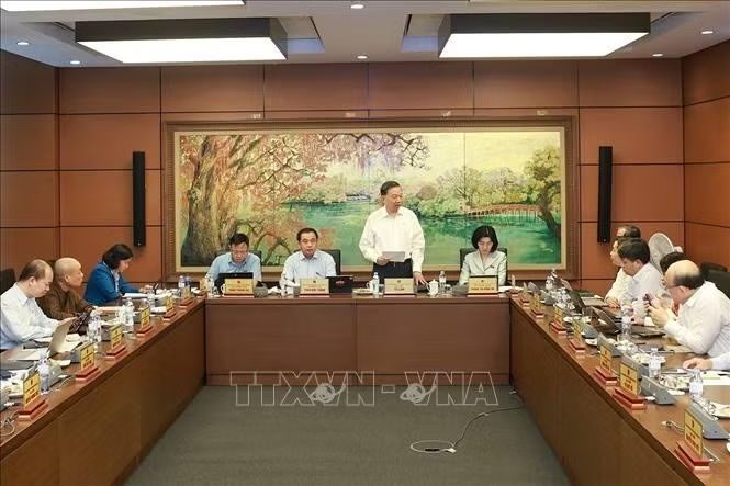 Tổng Bí thư, Chủ tịch nước Tô Lâm, đại biểu Quốc hội TP Hà Nội phát biểu. Ảnh: Doãn Tấn/TTXVN