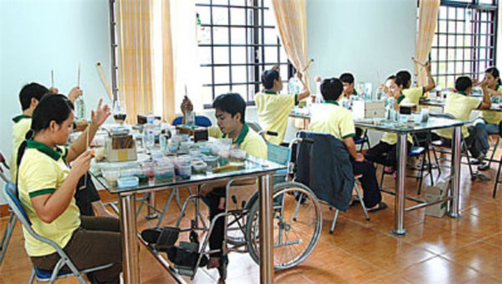 Cơ sở trợ giúp xã hội có chức năng phòng ngừa, chăm sóc, nuôi dưỡng, can thiệp, trị liệu hỗ trợ phục hồi, phát triển và hòa nhập cộng đồng cho đối tượng.