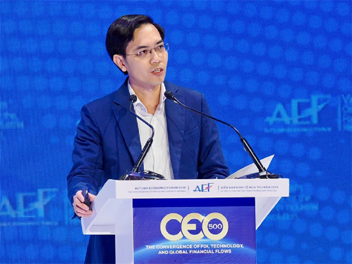 PGS.TS Nguyễn Hữu Huân, Phó Chủ tịch Cơ quan điều hành Trung tâm Tài chính quốc tế Việt Nam tại TPHCM phát biểu tại Chương trình CEO 500