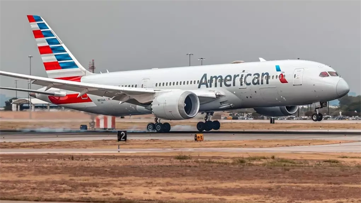 Máy bay của hãng American Airlines. Ảnh: Cado