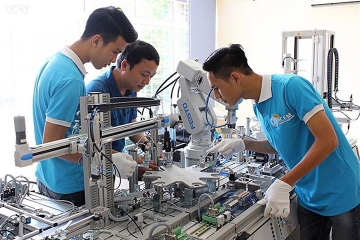 Nguồn nhân lực trở thành lợi thế cạnh tranh chiến lược của Nghệ An - Ảnh minh họa/Báo Chính phủ.