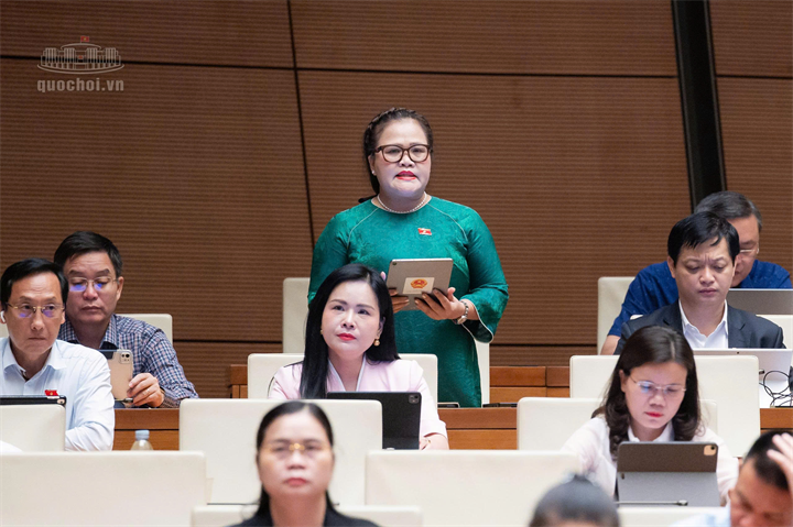 ĐBQH Nguyễn Thị Sửu (Ảnh: Media Quốc hội).