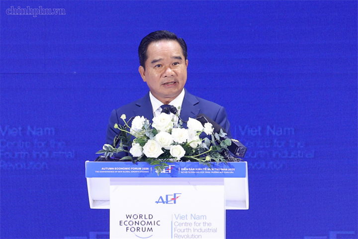 Chủ tịch UBND TPHCM cho biết, phát triển TPHCM trong mối liên kết với các địa phương, đô thị, trung tâm tài chính, công nghệ, đổi mới sáng tạo và đối tác quốc tế là yêu cầu khách quan - Ảnh: chinhphu.vn/Nhật Bắc