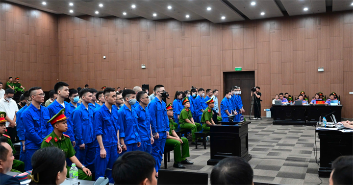 Các bị cáo tại phiên tòa.
