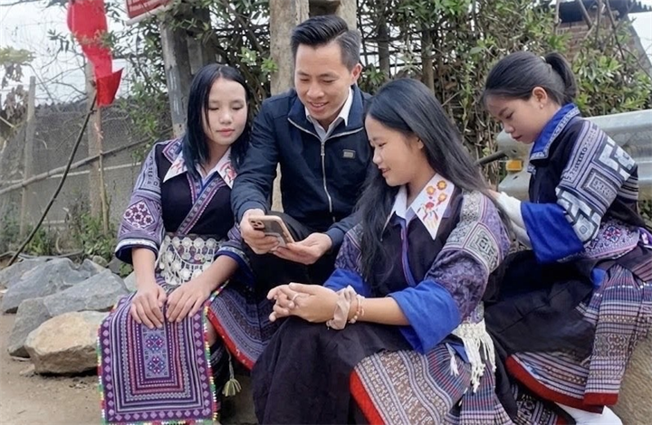 Sự hài lòng của người dân là thức đo hiệu quả trong chuyển đổi số (Ảnh nguồn Lào Cai)