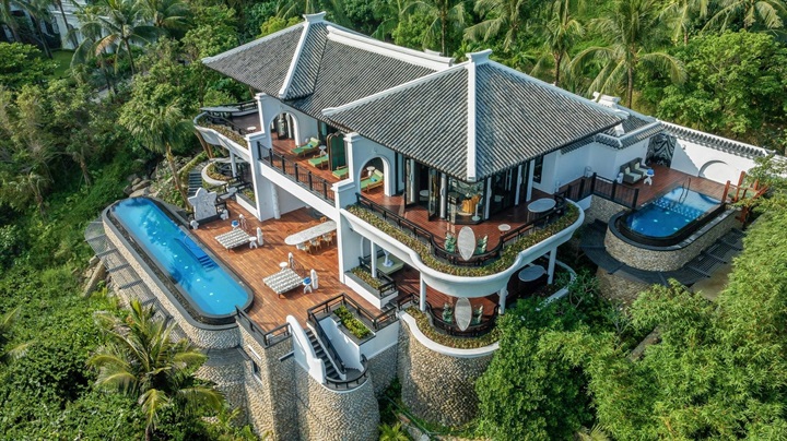 InterContinental Danang Sun Peninsula Resort đứng đầu danh sách 15 khu nghỉ dưỡng tốt nhất châu Á trong giải thưởng Readers’ Choice Awards của Condé Nast Traveler