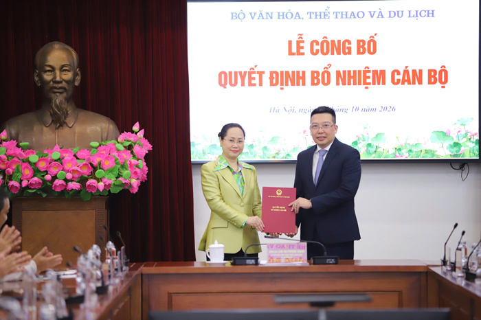 Trao quyết định điều động, bổ nhiệm lãnh đạo các đơn vị trực thuộc Bộ VHTTDL - 3
