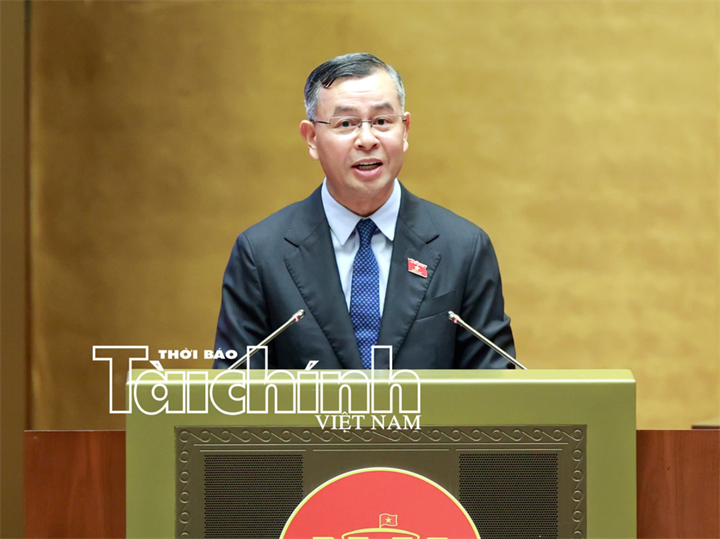 Bộ trưởng Bộ Tài chính Ngô Văn Tuấn phát biểu tại phiên họp; Ảnh: Đức Thanh