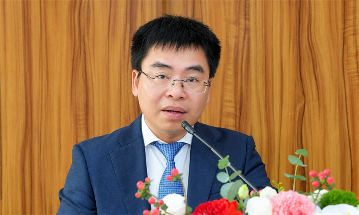 Ông Đỗ Giang Nam tại hội nghị công bố quyết định bổ nhiệm nhân sự của Nhà máy In tiền Quốc gia sáng 30/10. Ảnh: SBV