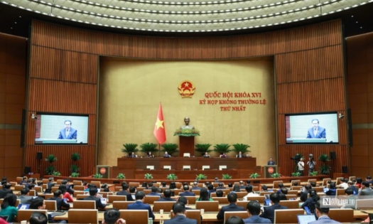 Chủ tịch Quốc hội: 