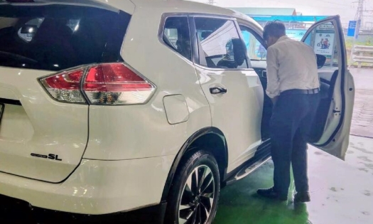 Bức tranh thị trường  ô tô cũ cuối năm: Nhiều người xem nhưng chỉ hỏi giá