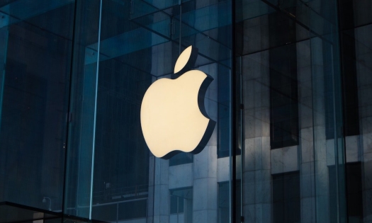 Giá Apple “nhảy vọt” giữa cơn bão AI, gánh nặng bị đẩy sang người dùng?