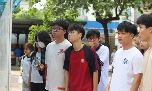 Đáp án gợi ý tất cả các môn thi tốt nghiệp THPT 2026 nhanh nhất, chính xác nhất