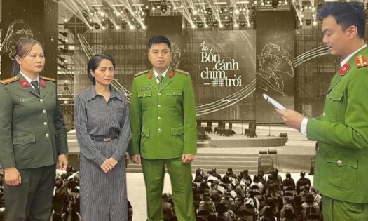 Vụ hủy show 